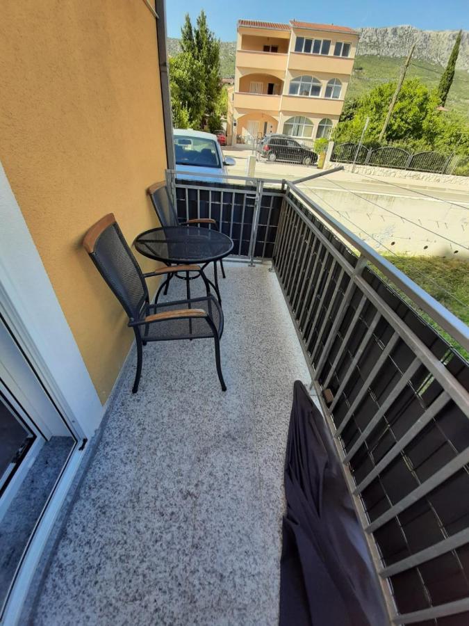 Apartment Radalj Kastela Exterior photo
