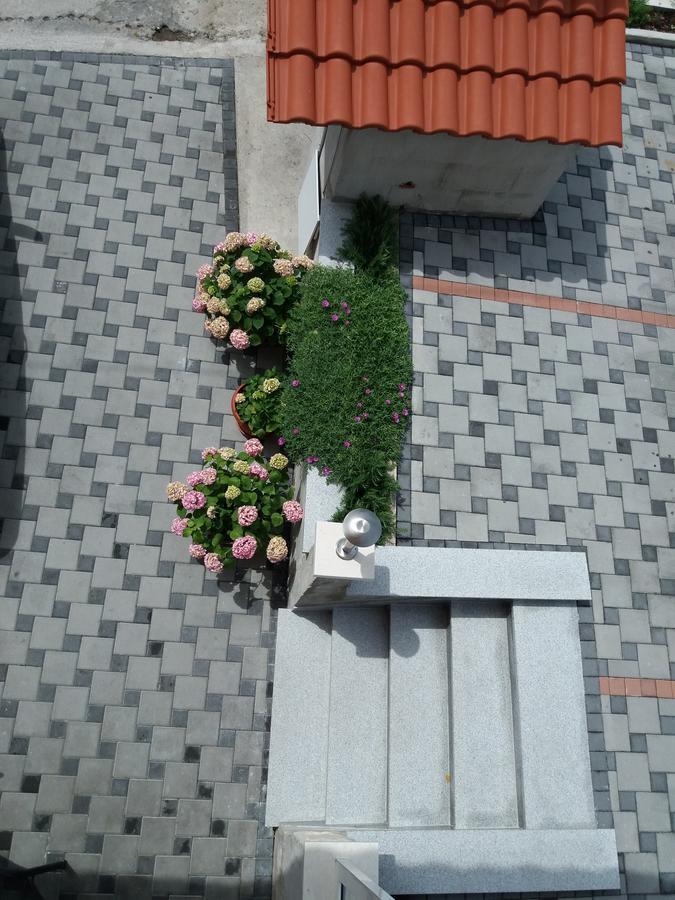 Apartment Radalj Kastela Exterior photo